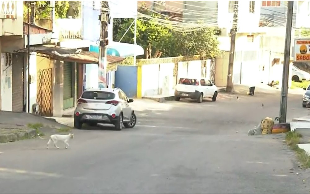 Ataque no subúrbio de Salvador deixa um morto e três feridos; criança de 11 anos foi baleada