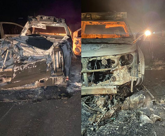 Ambulância e moto pegam fogo após colisão na BA-120, trecho Santaluz a Queimadas