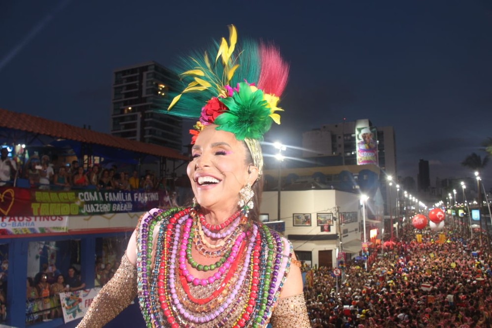Ivete Sangalo vence o troféu Bahia Folia com o hit Macetando; disputa teve mais de 3 milhões de votos