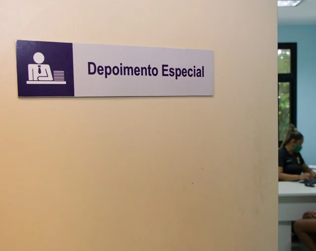 Homem acusado de abusar sexualmente de 13 sobrinhas é preso
