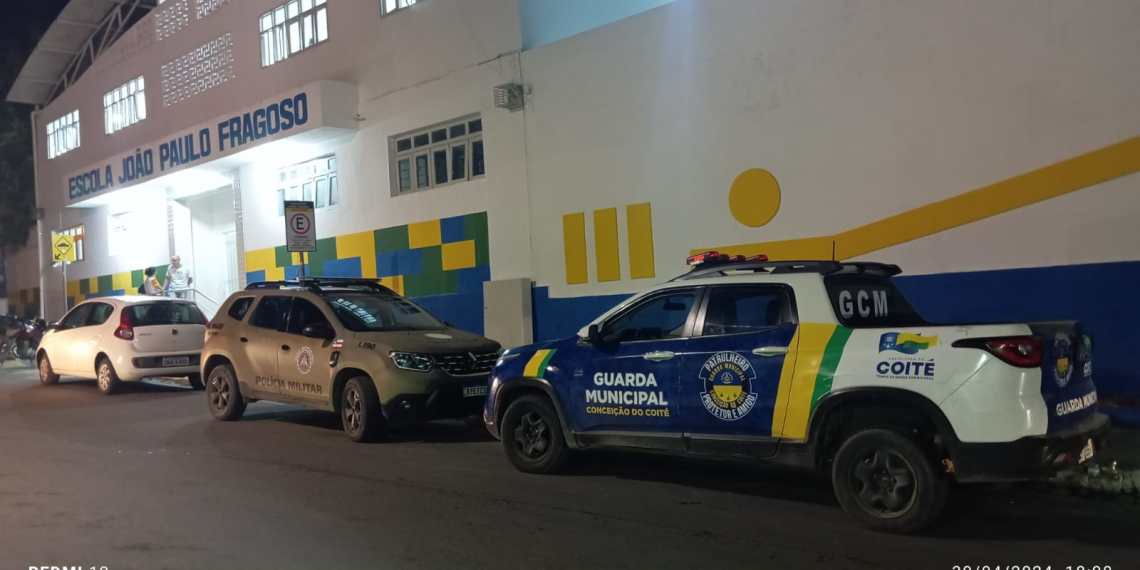 Estudante é flagrada com faca na mochila que teria levado para furar colega. Ambas são menores de idade em Conceição do Coité