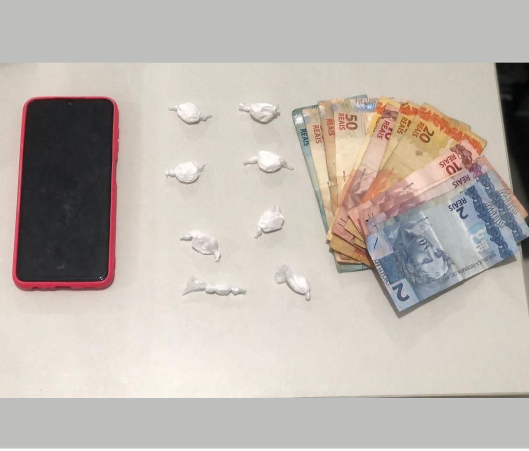 Mulher de 44 anos é presa por tráfico de drogas no bairro da Mansão em Conceição do Coité