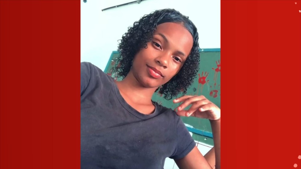 Adolescente de 15 anos é morta a tiros no bairro de Santa Mônica em Salvador. Namorado é procurado como suspeito de cometer crime