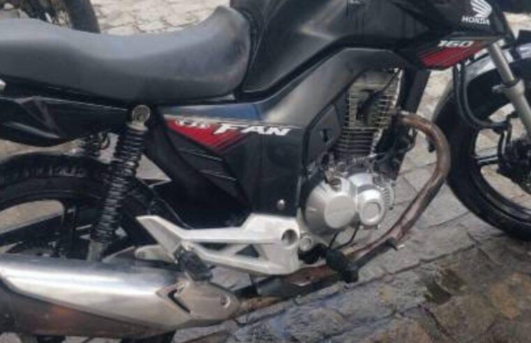 Polícia Militar recupera motocicleta com registro de roubo/furto em Conceição do Coité
