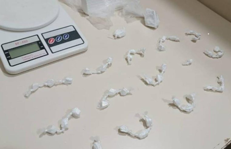 A CASA CAIU: Homem é preso por tráfico de drogas no Distrito de Conceição do Coité