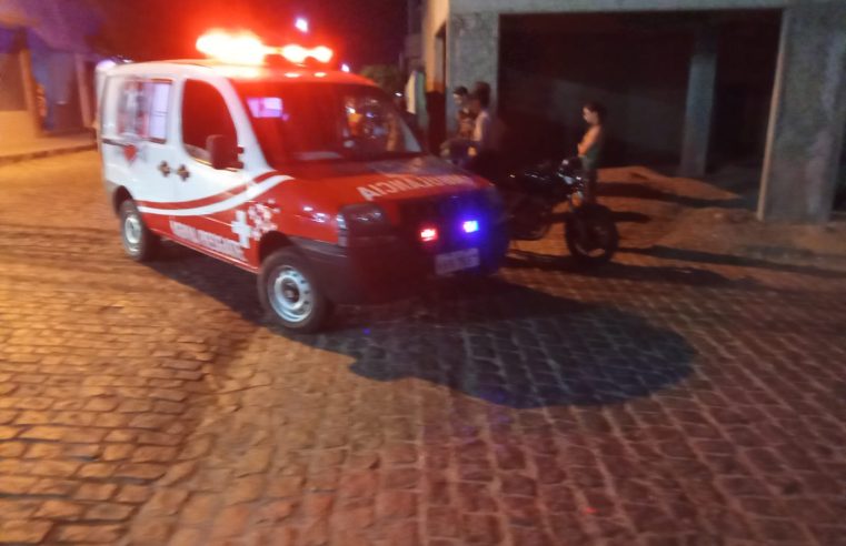 Colisão entre duas motocicletas, deixa entregador de lanche ferido em Conceição do Coité
