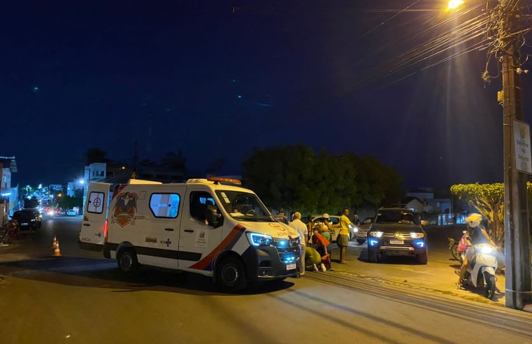 Jovem de 18 anos fica ferida em colisão entre moto e carro em Conceição do Coité