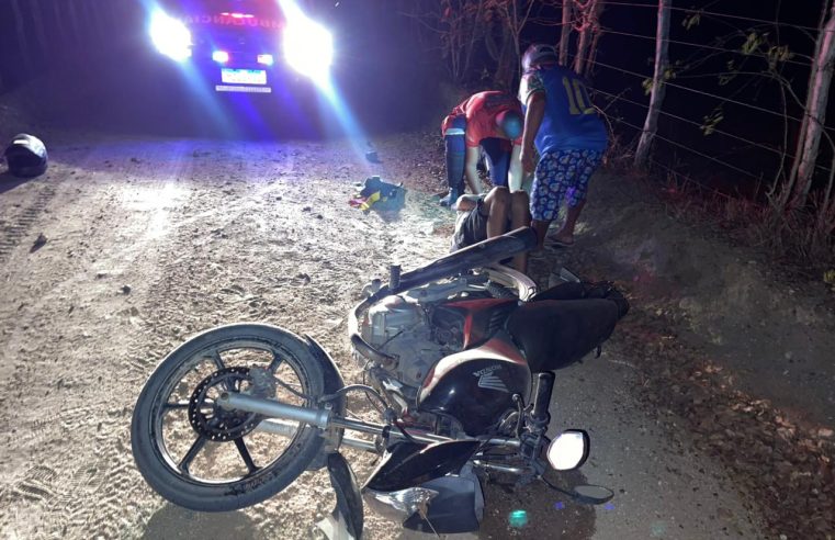 Homem sofre acidente de moto e é resgatado desacordado em Conceição do Coité