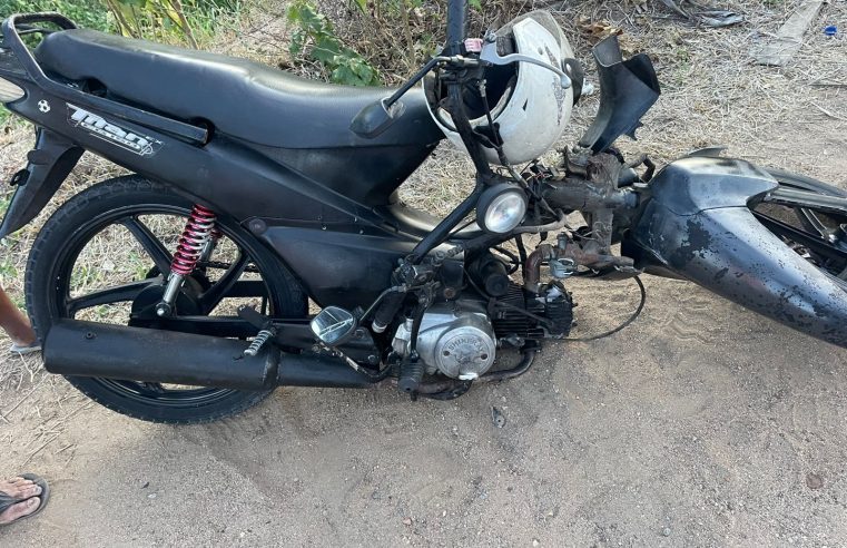 Acidente impressionante na BA-409: motocicleta parte ao meio e deixa condutor ferido em Conceição do Coité
