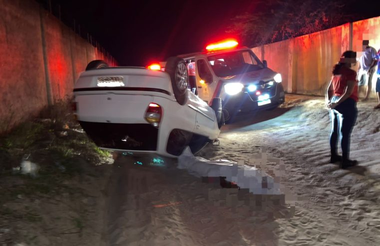 Acidente fatal em Conceição do Coité: Fiat Palio colide com muro e capota na estrada vicinal da Fazenda Carimbó, deixando motorista morto