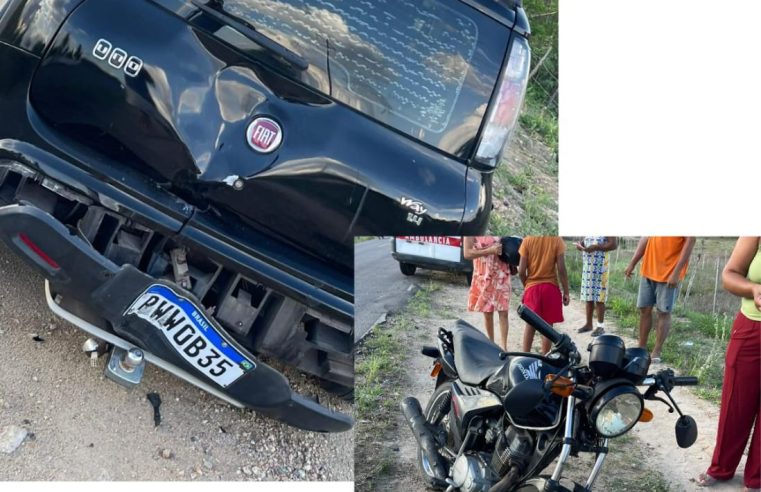 Motociclista sem capacete fica ferido após colidir na traseira de carro na BA-120, próximo ao Distrito de Santa Rosa, em Conceição do Coité