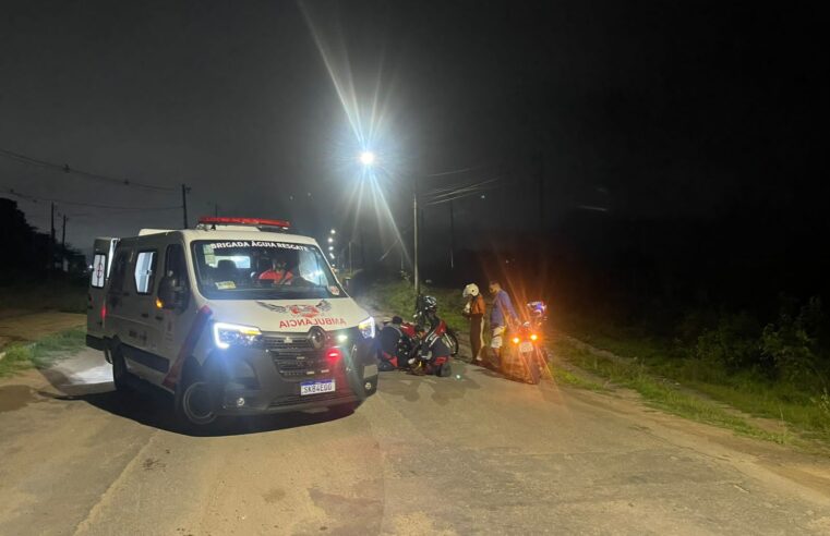 Estudante fica ferida após acidente de moto ao desviar de buracos na BA-409, em Conceição do Coité