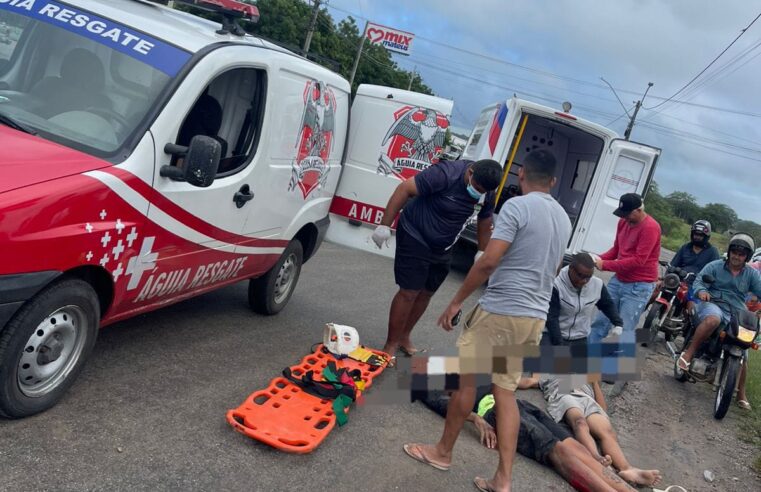 Dois jovens ficam feridos após acidente de moto em cruzamento de rodovias em Conceição do Coité