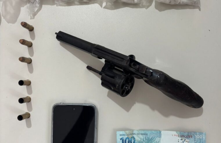 Suspeito armado morre após trocar tiros com a CETO em ação contra o tráfico no bairro da Rodagem, em Serrinha