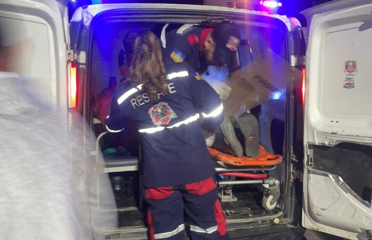 Colisão entre motos deixa entregador ferido na Avenida Senhora Santana, em Conceição do Coité