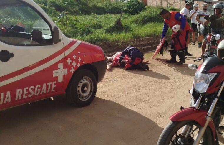 Homem fica gravemente ferido após acidente de moto em estrada vicinal de Conceição do Coité; vítima portava simulacro de arma