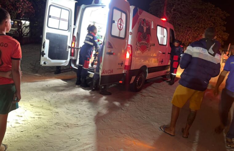 Adolescente fica ferido após cair de moto ao desviar de cachorro na zona rural de Conceição do Coité