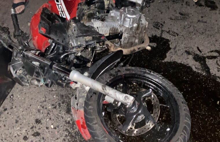 Motociclista morre após ser atingido por ônibus na BA-120, entre Retirolândia e Valente; veículo transportava estudantes de Santaluz para Conceição do Coité