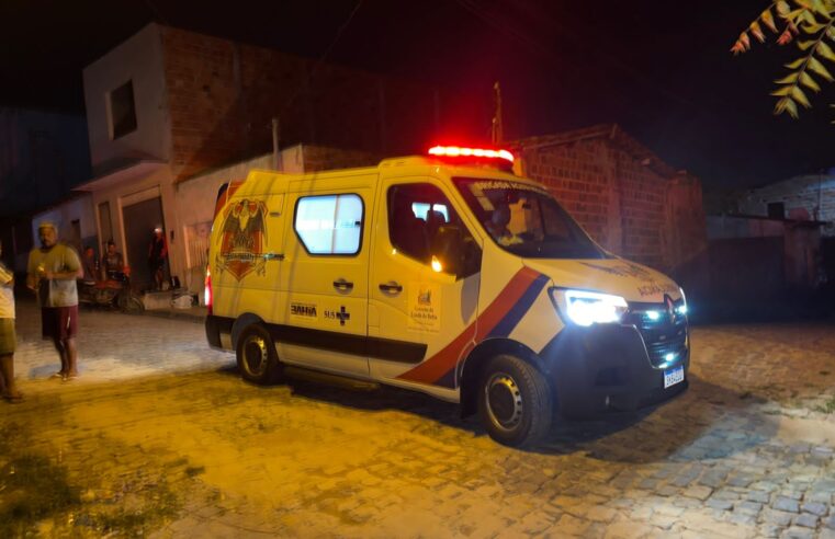 Jovem fica ferido após dar um murro em espelho durante desentendimento no bairro da Pampulha, em Conceição do Coité