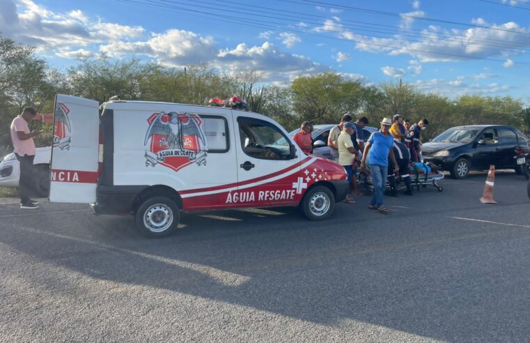 Idoso fica ferido ao descer de moto para recuperar chapéu que voou e acaba caindo de cabeça, sofrendo suspeita de fratura no rosto na BA-411, trecho Conceição do Coité–Salgadália
