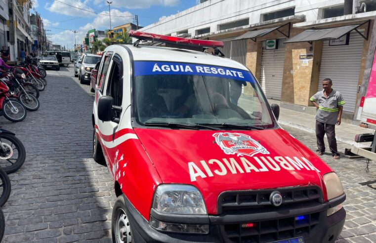 Mulher fica ferida após sofrer tentativa de homicídio no centro de Conceição do Coité; vítima foi atacada com uma barra de ferro pelo ex-companheiro