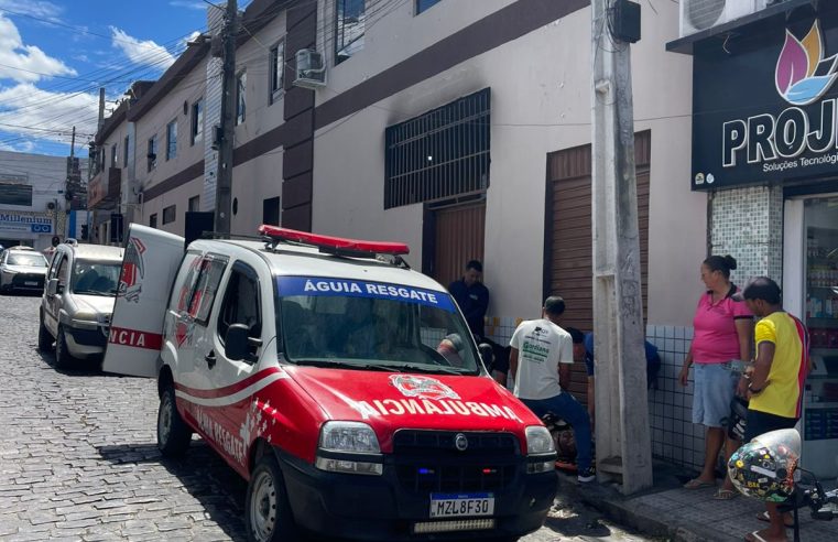 Idoso fica ferido após queda no centro de Conceição do Coité