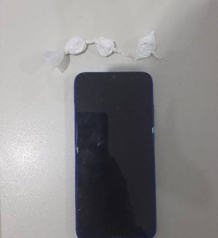 PERSEGUIÇÃO POLICIAL EM BARROCAS: Adolescente foge da CETO, sofre acidente de moto e é apreendido com cocaína