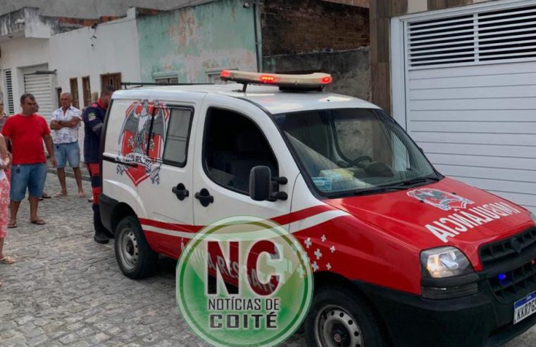 TRISTE: idosa é socorrida pelo Águia Resgate após queda em rua de Coité e tem fratura na bacia confirmada