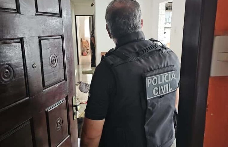 Obcecada? Mulher é presa após perseguir jovem, forçar beijo e é suspeita de tentativa de estupro em Araci