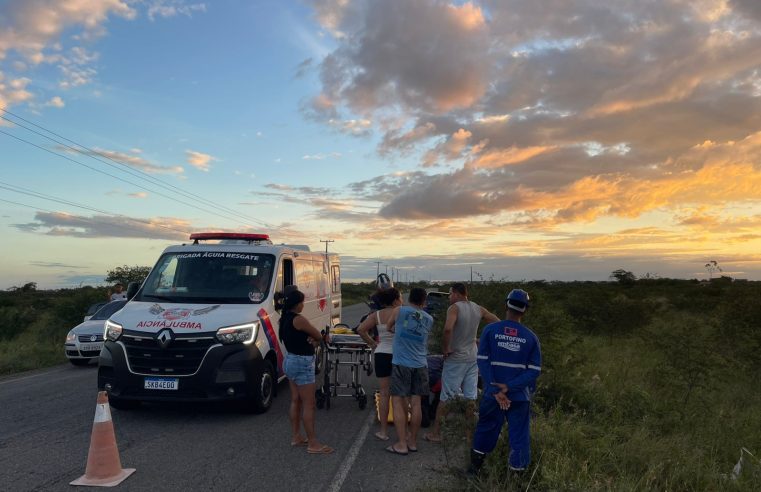 Morador de Retirolândia sofre acidente de moto e é socorrido com fraturas no dedo e nos dentes na BA-411, em Conceição do Coité