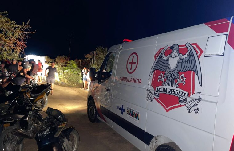 Colisão entre carro e moto deixa três mulheres feridas na zona rural de Conceição do Coité; uma das vítimas deve ser transferida devido à gravidade