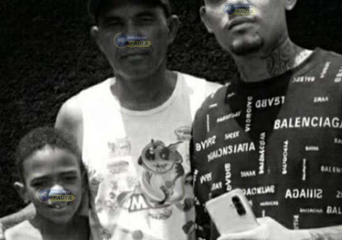 Terceira vítima de acidente entre carro e moto na BA-120, em Queimadas, morre após dar entrada em hospital; pai e filho morreram no local