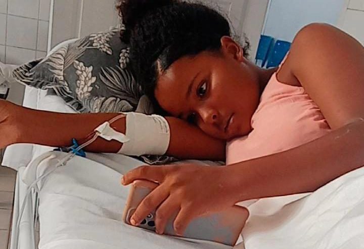 Menor internada na UMI de Conceição do Coité precisa ser transferida com urgência para unidade de maior complexidade