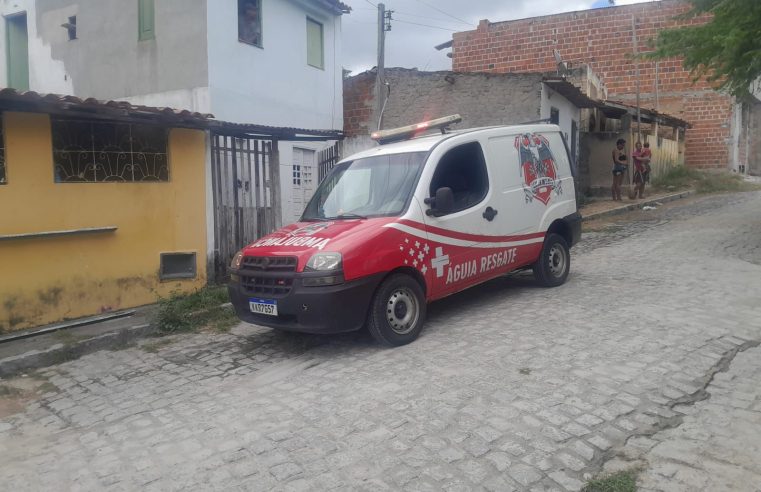 Bebê nasce antes da chegada do Águia Resgate no bairro da Pampulha, em Conceição do Coité; menina veio ao mundo saudável