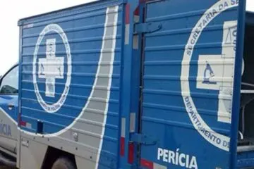Riachão do Jacuípe registra três mortes em pouco mais de 24 horas; jovem é encontrado morto em casa e dois homens morrem em acidentes