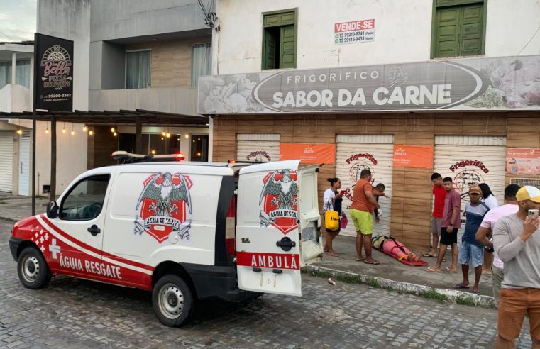Colisão entre motocicletas deixa mulher ferida no bairro Mariquinha de Dodô, em Conceição do Coité