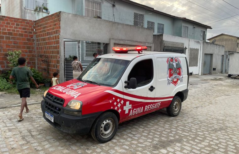 Homem fica ferido após briga com suposto companheiro no Conjunto Habitacional Mário da Caixa, em Conceição do Coité