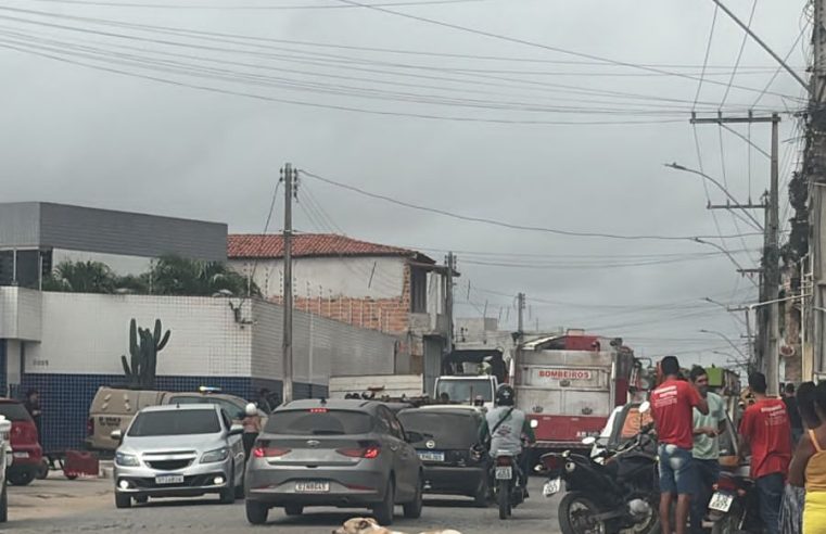 Trabalhadores sofrem descarga elétrica durante obra em Serrinha; um deles ficou em estado grave