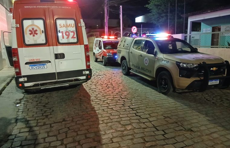 Homem é preso após surto e tentativa de matar recepcionista em pousada de Conceição do Coité