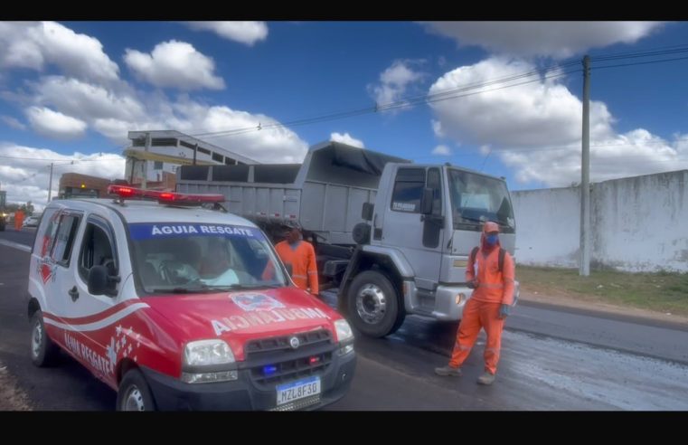 Trabalhador é atropelado por motociclista após furar bloqueio de obra e fugir na BA-409, em Conceição do Coité