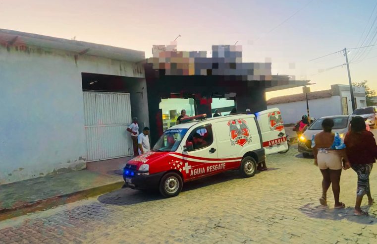Padeiro sofre suspeita de fratura na mão após acidente com máquina em padaria no bairro da Jaqueira, em Conceição do Coité