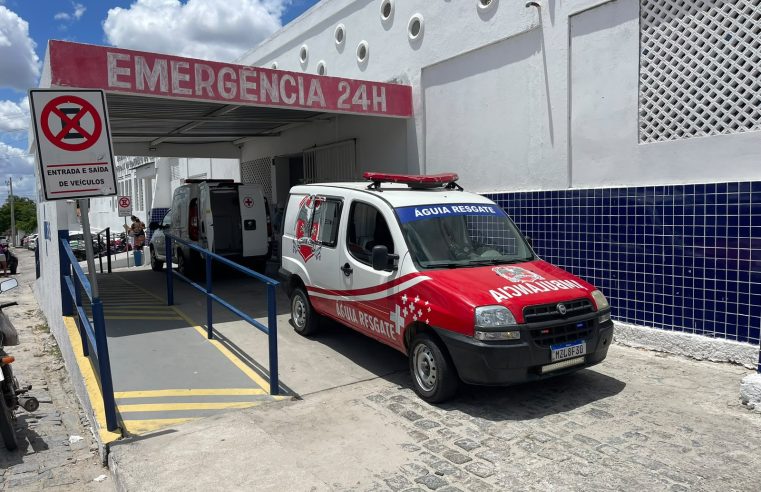 Homem passa mal e perde a consciência após receber medicação em farmácia no centro de Conceição do Coité